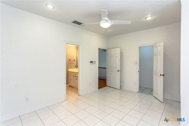 Third bedroom upstairs with Jack and Jill style bathroom | Image 29