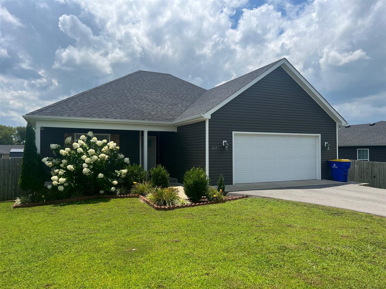Street George Way, Franklin, KY 42134