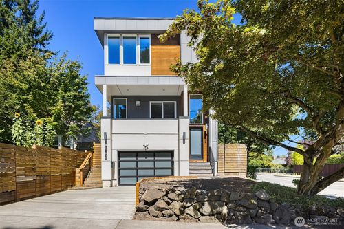 1256 Ne 89th St, Seattle, WA, 98115-3129 | Card Image