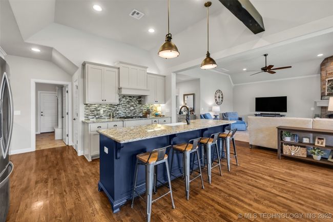 6808 S Chestnut Ave, House other with 4 bedrooms, 3 bathrooms and null parking in Broken Arrow OK | Image 15