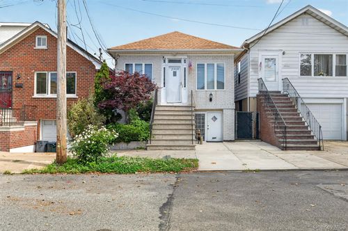 2919 Wellman Ave, Bronx, NY, 10461-5521 | Card Image