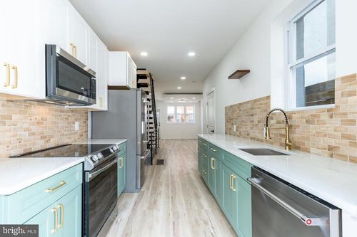 740 Ellsworth St, PHILADELPHIA, PA, 19147-5111 | Card Image