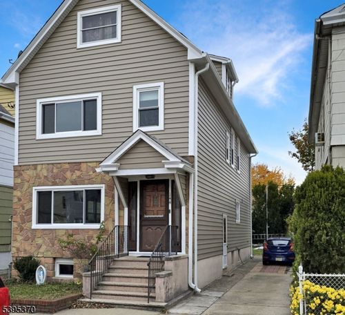 144 Knapp Ave, Clifton, NJ, 07011-1942 | Card Image