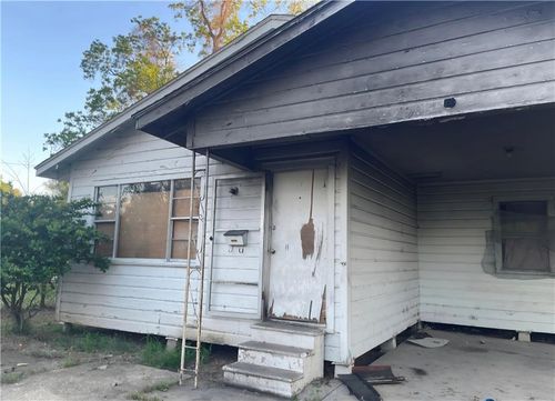 2904 6th St, Alexandria, LA, 71302-6011 | Card Image