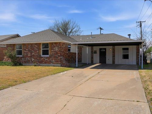 1501 Lawton Avenue, Moore, OK, 73160 | Card Image