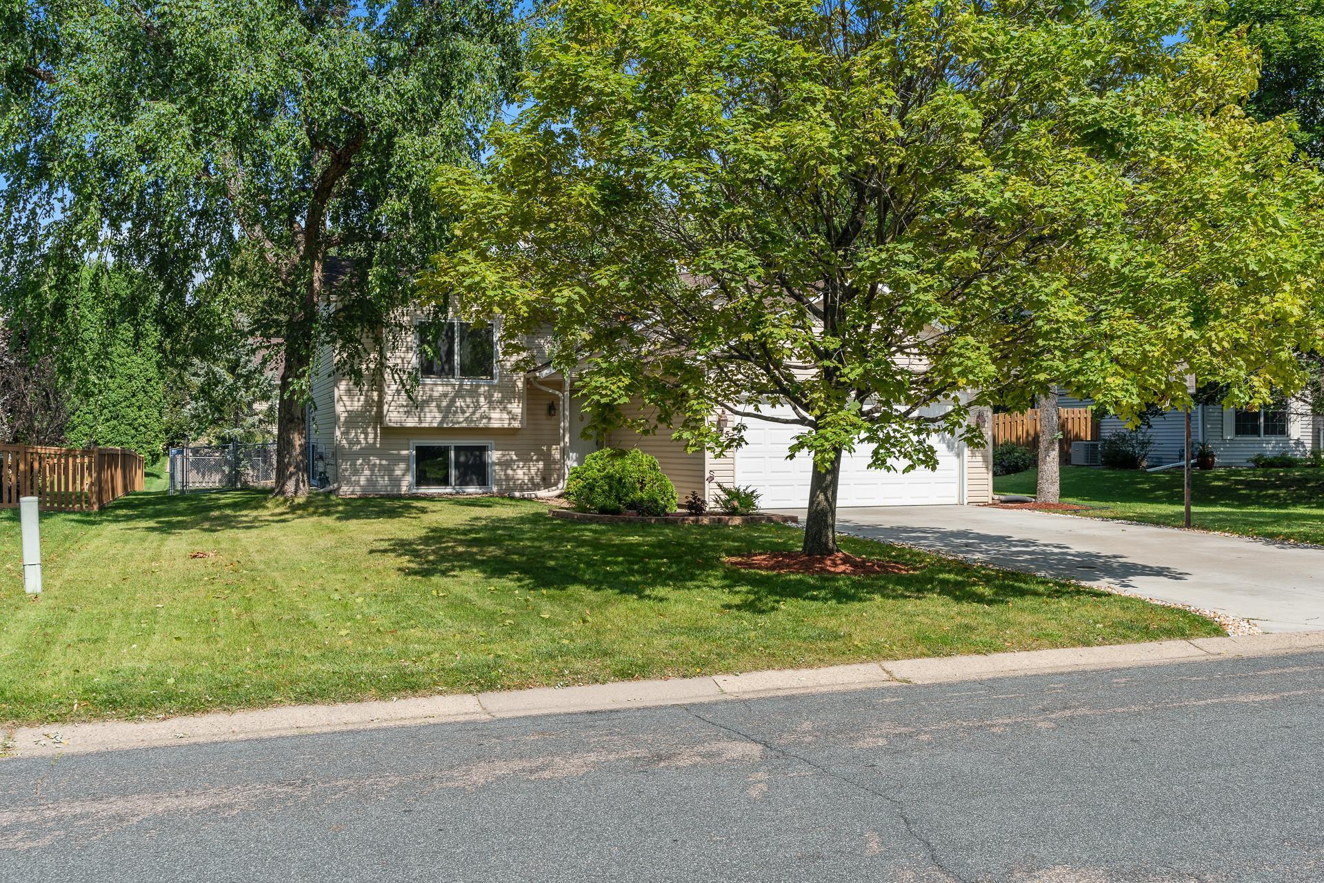 Savannah Rd, Saint Paul, MN 55123