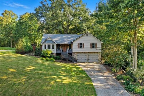 234 Holly Creek Way, Woodstock, GA, 30188-1753 | Card Image