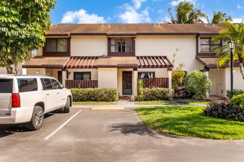 2802-3801 Carambola Cir N, Coconut Creek, FL, 33066-2402 | Card Image