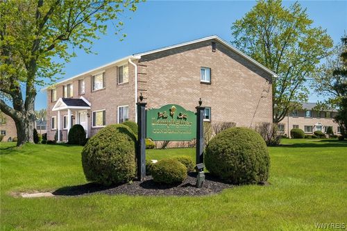 2-135 Old Lyme Drive, Amherst, NY, 14221 | Card Image