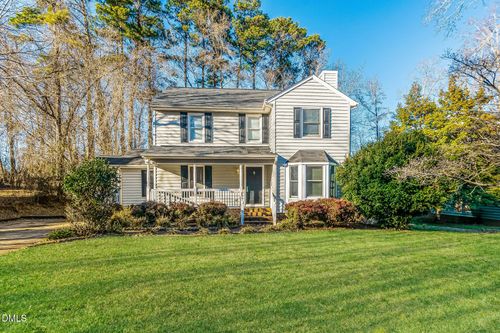 812 Sanderson Dr, Durham, NC, 27704-1482 | Card Image