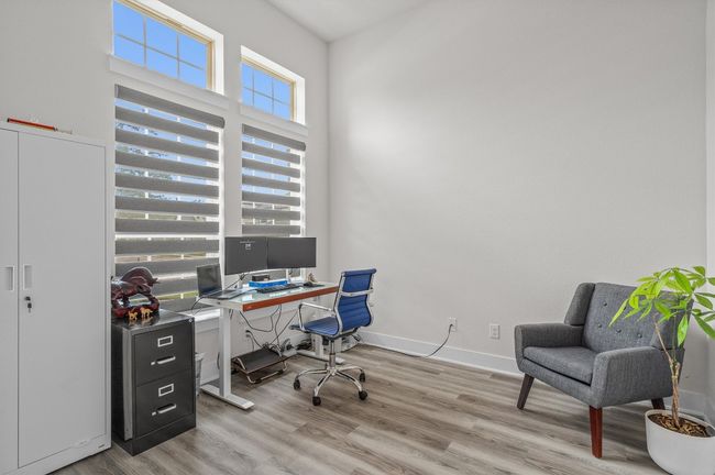 Formal office | Image 9