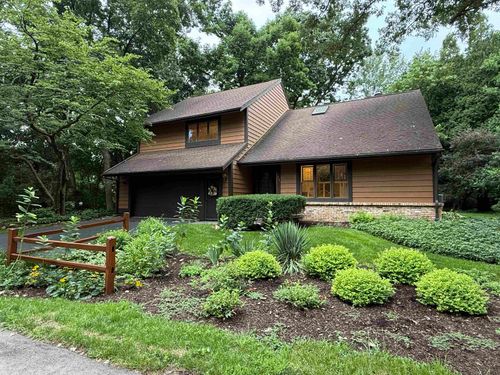 30 Shadowwood Court, Janesville, WI, 53548 | Card Image