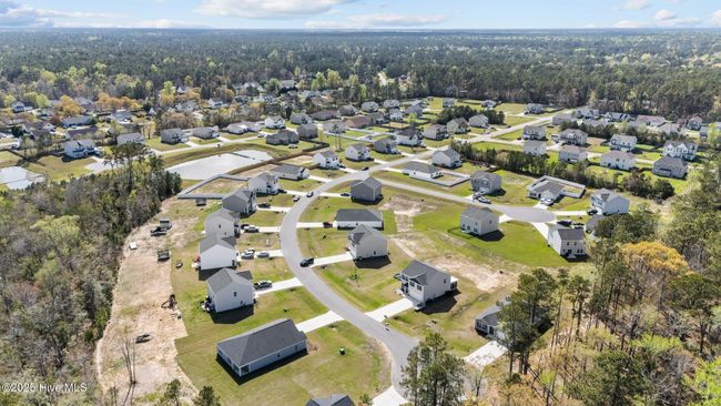 409 King Creek Dr, House other with 3 bedrooms, 2 bathrooms and 2 parking in Havelock NC | Image 33