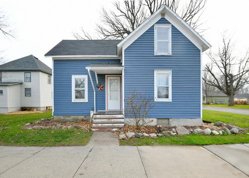 211 Main St, Nerstrand, MN, 55053-3800 | Card Image
