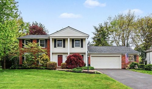 2420 Lost Tree Way, Bloomfield Hills, MI, 48304-1475 | Card Image
