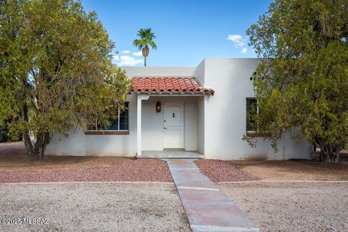 2210 N Norton Ave, Tucson, AZ, 85719-3831 | Card Image