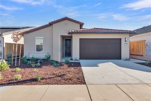 3718 Rhone Rd, Paso Robles, CA, 93446-5195 | Card Image
