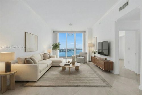 apt-4314-31 Se 5th St, Miami, FL, 33131-2530 | Card Image