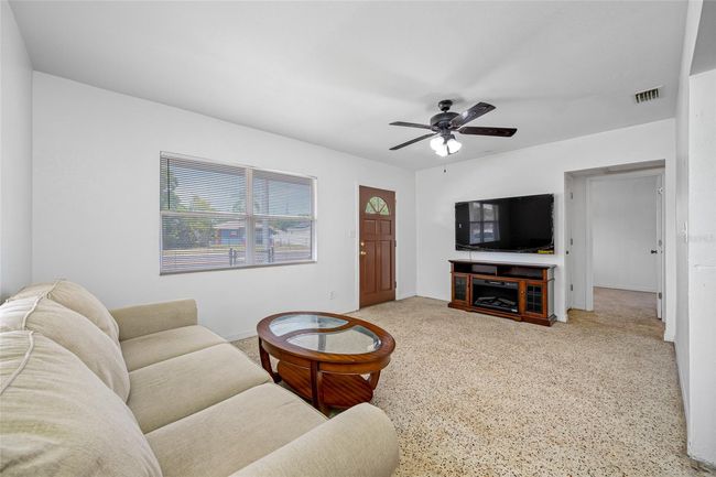 2350 38 Th Ave N, House other with 2 bedrooms, 2 bathrooms and null parking in ST PETERSBURG FL | Image 17