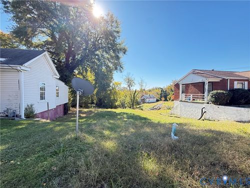 210 Bradley Rd, Danville, VA, 24540-3839 | Card Image