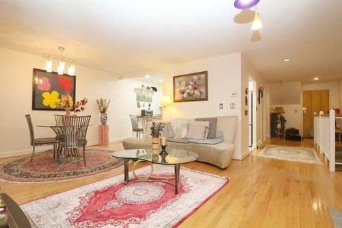 1014-16 N Stone Mill Dr, Dedham, MA, 02026-2945 | Card Image