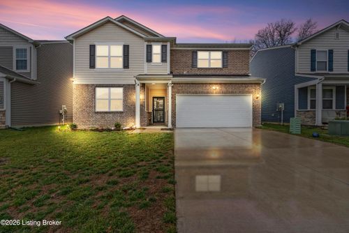 12038 Wooden Trace Dr, Louisville, KY, 40229 | Card Image