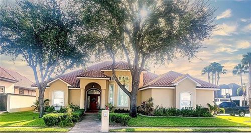 7300 N 5th St, McAllen, TX, 78504-1860 | Card Image