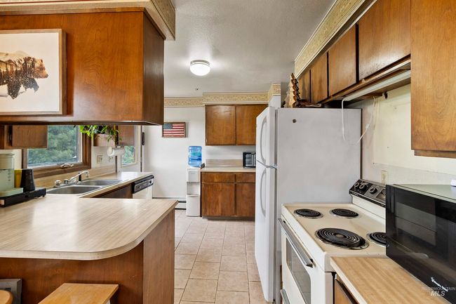 1090 Desjardin Rd, House other with 3 bedrooms, 2 bathrooms and 2 parking in Deary ID | Image 8