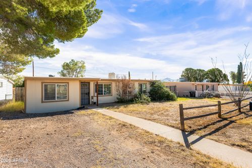 105 Cochise Dr, Bisbee, AZ, 85603-3013 | Card Image