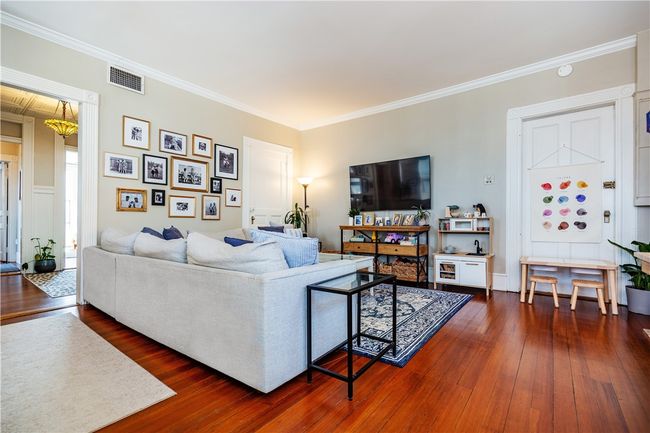 APT-4 - 173 Main St, Condo with 2 bedrooms, 1 bathrooms and 2 parking in East Greenwich RI | Image 22