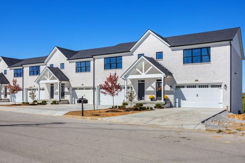 1009 Lauderdale Dr, Nicholasville, KY, 40356-1585 | Card Image