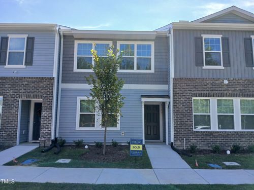 2117 Glen Crossing Dr, Durham, NC, 27704-4818 | Card Image