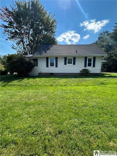 137 Niagara Avenue, House other with 2 bedrooms, 2 bathrooms and null parking in Jamestown NY | Image 2