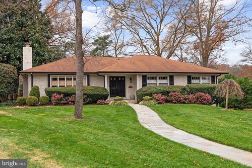 1101 Gatewood Dr, ALEXANDRIA, VA, 22307-2028 | Card Image