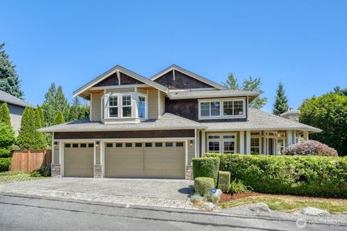 13042 Ne 8th Street, Bellevue, WA, 98005 | Card Image