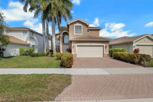 2137 Isla De Palma Cir, NAPLES, FL, 34119-3407 | Card Image