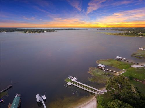 10745 Se Sunset Harbor Rd, Summerfield, FL, 34491-7676 | Card Image