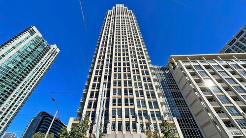 2707-628 Fleet St, Toronto, ON, M5V1A8 | Card Image