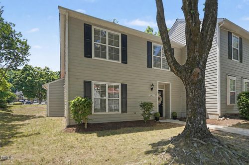 2821 Crestscene Trl, Raleigh, NC, 27603-6501 | Card Image