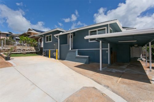 3317 Catherine St, Honolulu, HI, 96815-4151 | Card Image