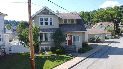 52 Maple Ave, Wheeling, WV, 26003-5761 | Card Image