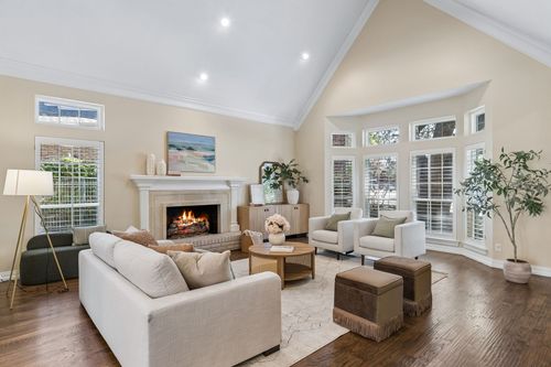 7207 Abrams Place Ct, Dallas, TX, 75231-4750 | Card Image