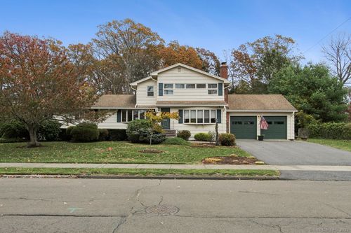 55 Grove Rd, North Haven, CT, 06473-2439 | Card Image