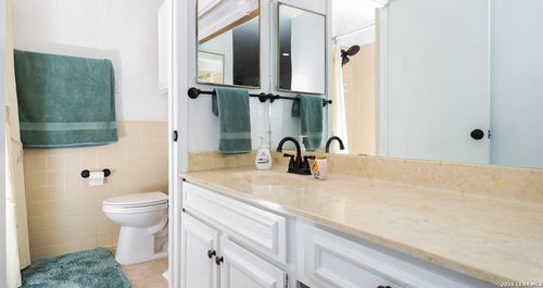 apt-714-7711 Callaghan Rd, San Antonio, TX, 78229-2335 | Card Image