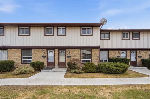 33-210 Glamis Road, Cambridge, ON, N1R6L3 | Card Image