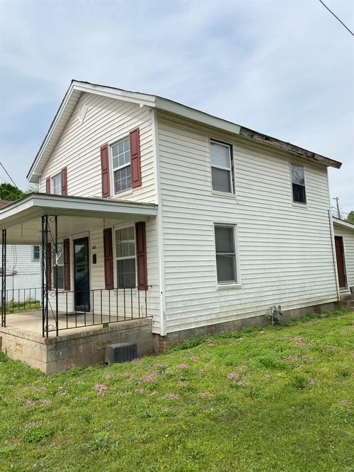 205 Hicks St, union, SC, 29379-2141 | Card Image