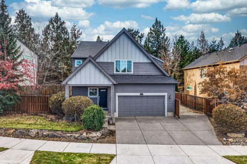 63091 Desert Sage St, Bend, OR, 97701-8329 | Card Image