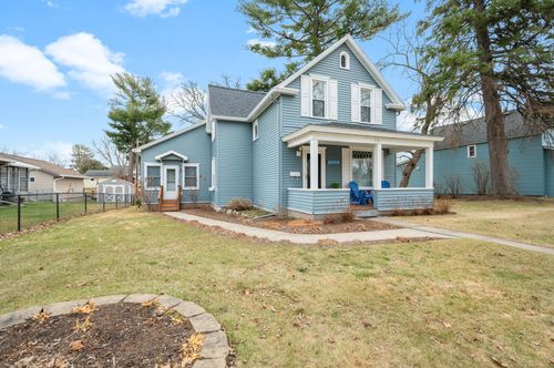 618 Nw 5th Ave, Grand Rapids, MN, 55744-2513 | Card Image