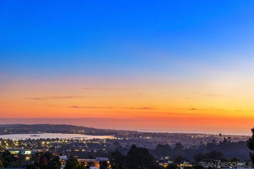 3197 Wayne Ln, San Diego, CA, 92117-4429 | Card Image