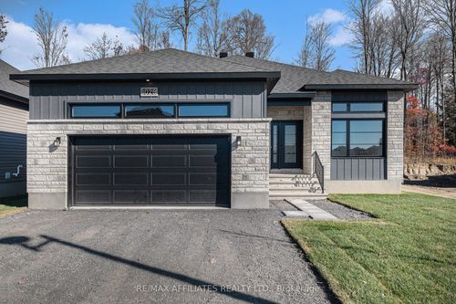 1028 Chablis Cres, Embrun, ON, K0A1W0 | Card Image